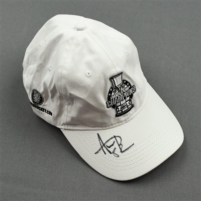 Amanda Boulier - Minnesota Whitecaps - Isobel Cup Autographed Hat