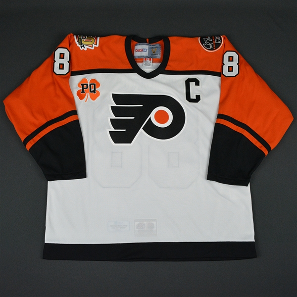 Scott Laughton - Philadelphia Flyers - Hockey Hall of Fame Game - Eric Lindros No. 88 w/C Warmup-Issued Jersey 