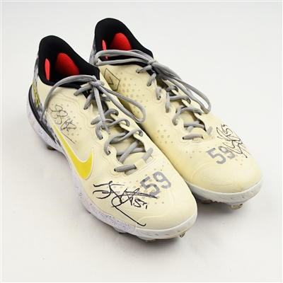 Luke Voit - New York Yankees - Nike Alpha Hurauche 3 Elite Low (Army Ranger) - Autographed Cleats