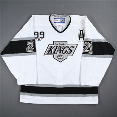 Bryan Smolinski - Game-Worn White Throwback Jersey w/A, w/ Wayne Gretzky #99 Retirement Night Patch - 10/9/02 - 3rd Period